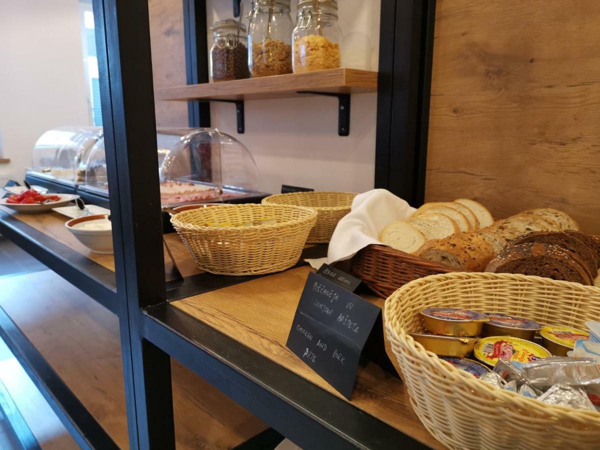 Pri Karlu Rooms & More Maribor Luaran gambar