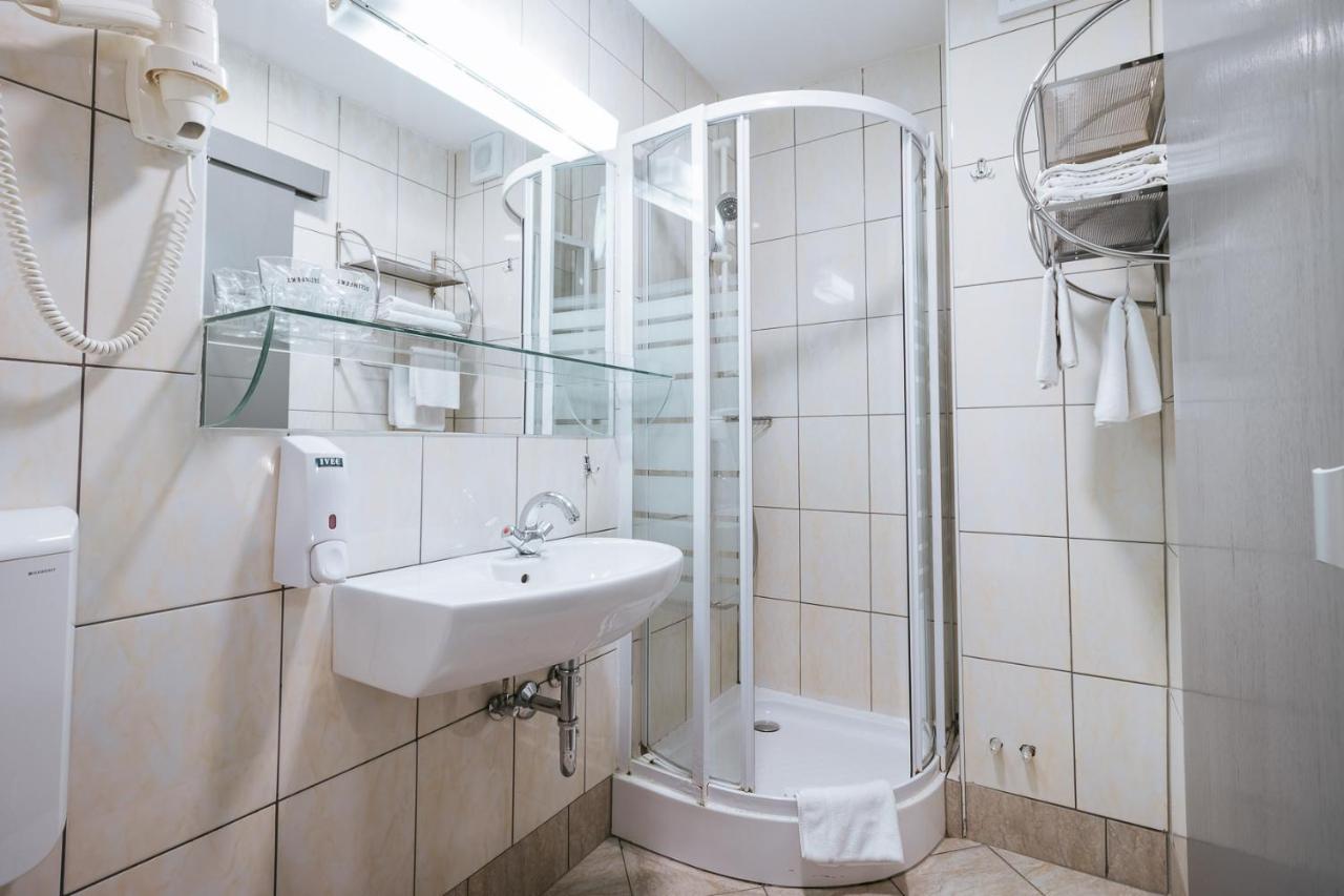 Pri Karlu Rooms & More Maribor Luaran gambar